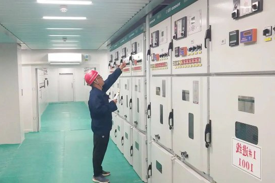 重点项目攻坚丨阳城技改项目35kV预制舱变电站徐阳线一次受电成功