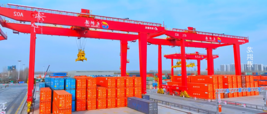 “家门口”即是“出海口”，龙拱港打造智慧化集装箱示范港口