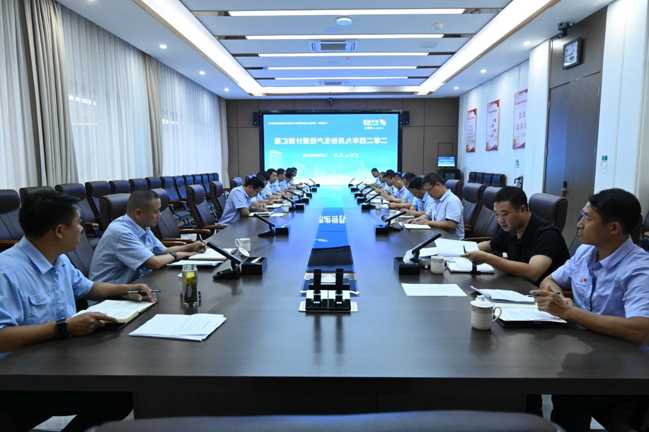 1725689174518877.jpg 55a7004fe6d17a57de94113899a721dc.jpg