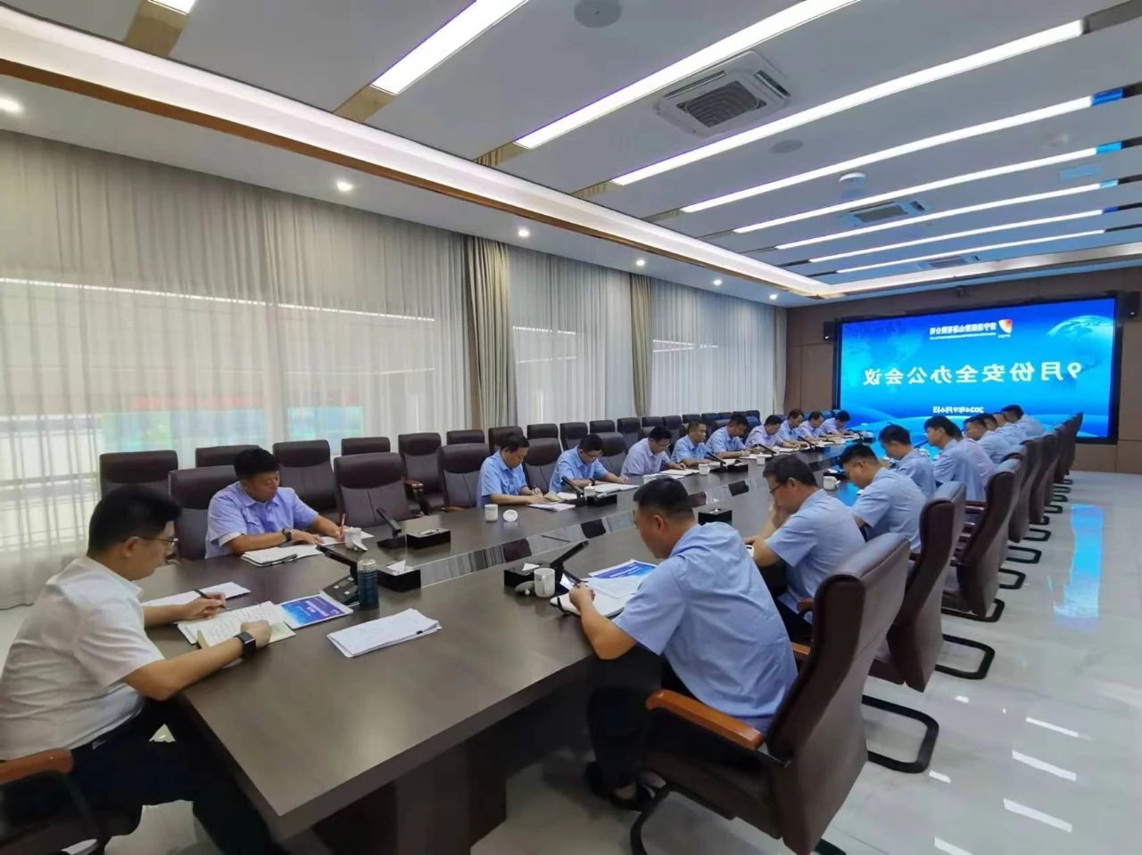 1726277361769795.jpg 6c240734c1cc37fd95ac39e8a6c75036.jpg