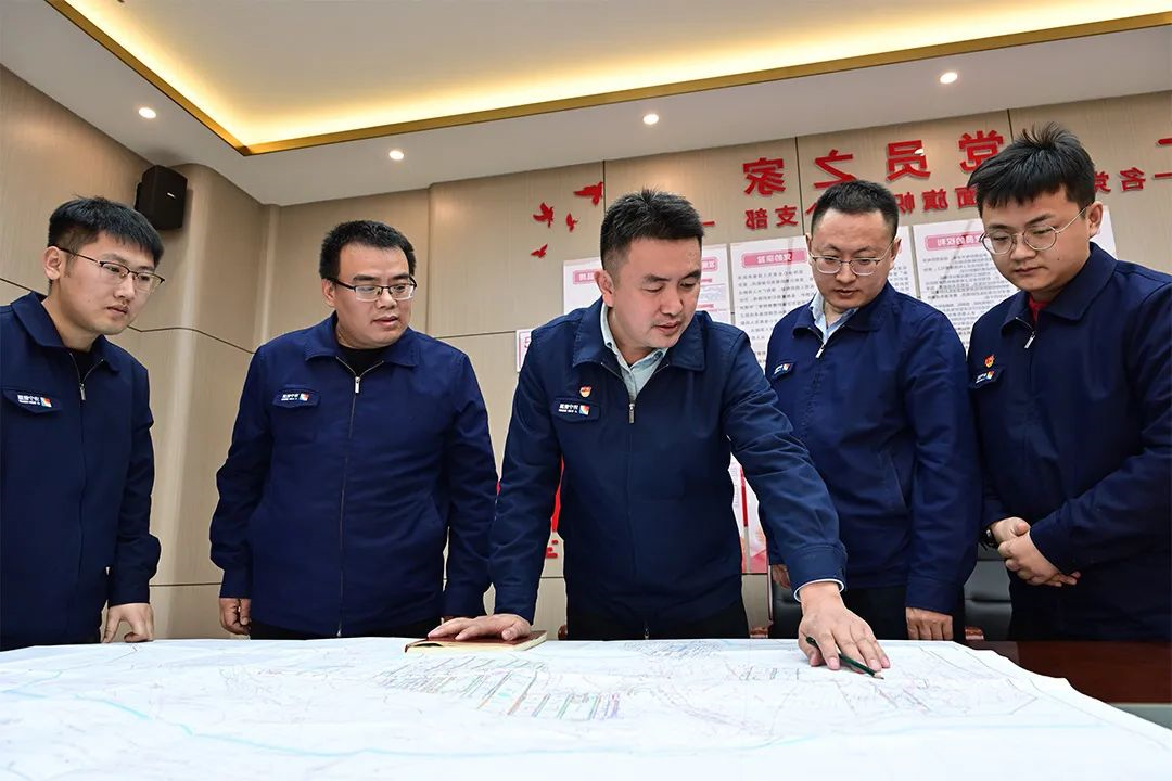 1739154741120871.jpg 00003.jpg