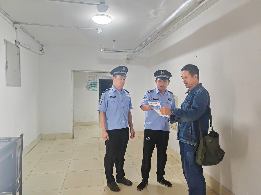 1758874803129865.jpg 3.jpg