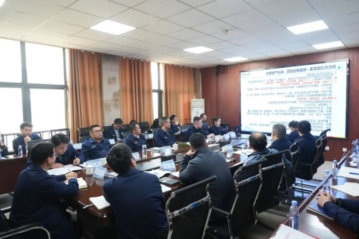 济宁能源集团举办制造业“三大员”管理上讲台活动现场评审会